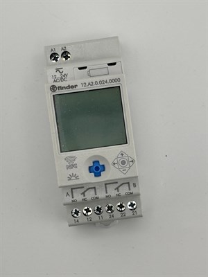 Time Switch 12.A2.0.024.0000 24VDC